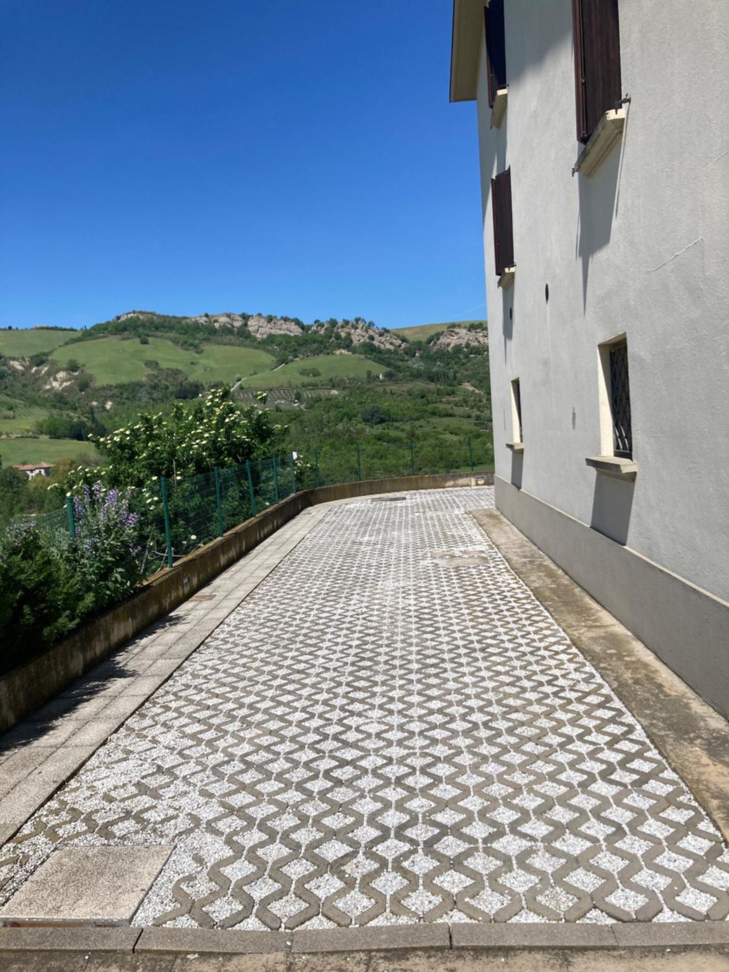 Ca' Vanello Borgo Tossignano エクステリア 写真