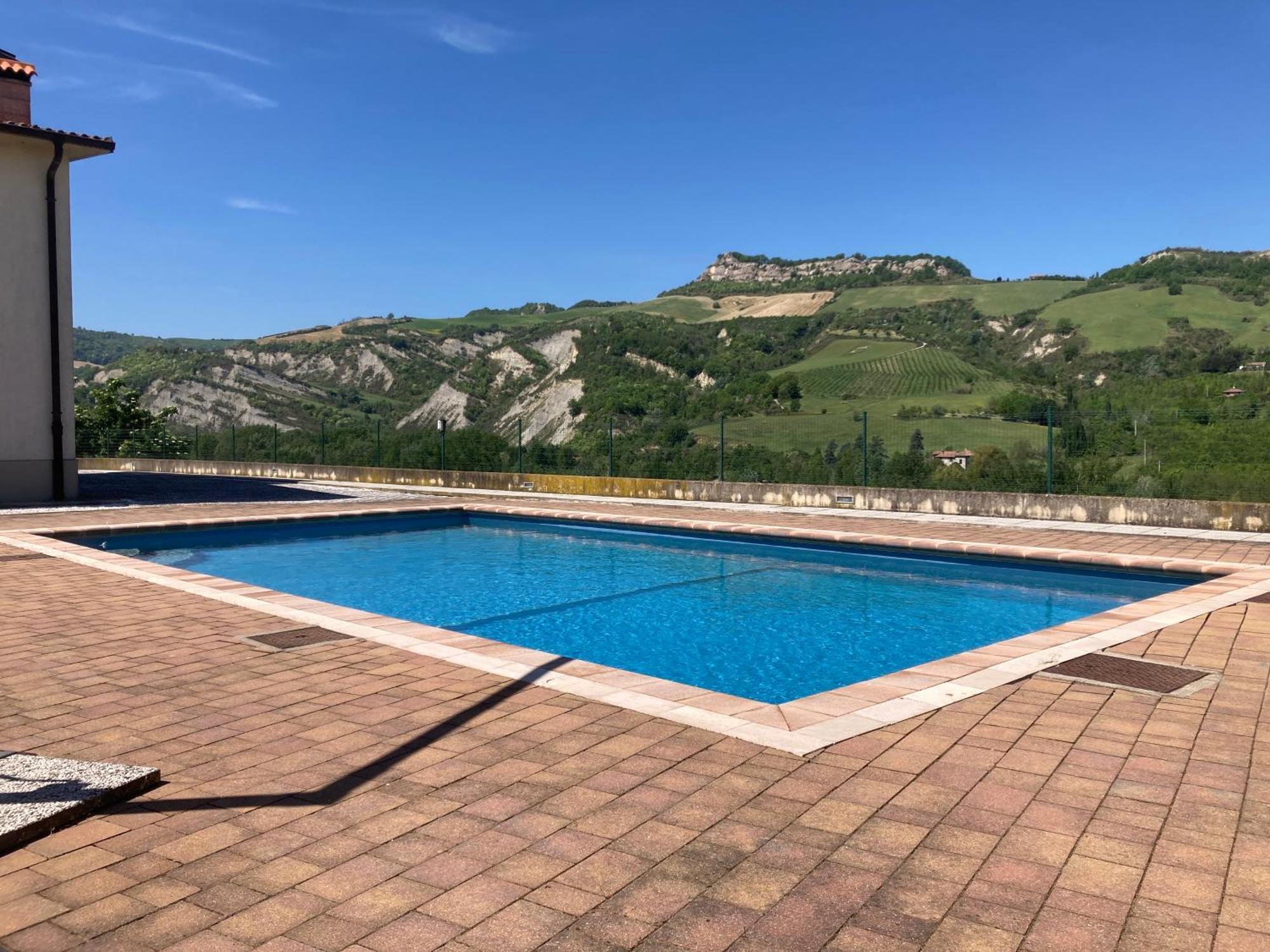 Ca' Vanello Borgo Tossignano エクステリア 写真