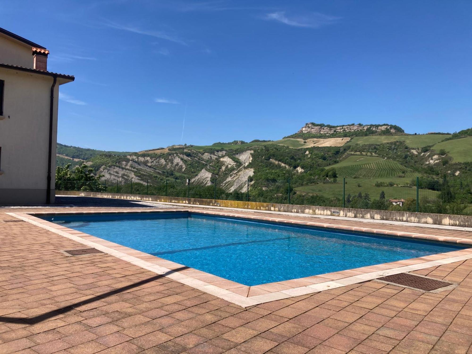 Ca' Vanello Borgo Tossignano エクステリア 写真